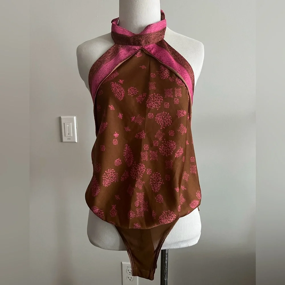 New-Free People intimately halter body suit in a XS - Picture 3 of 5